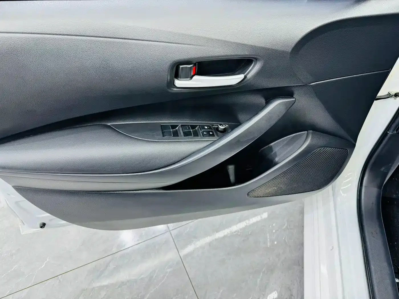 Toyota Levin 2022 185T CVT Luxury Edition — Фото автомобиля 8