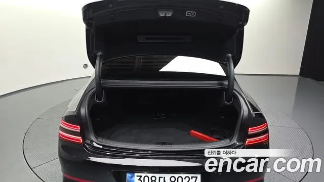 Genesis G80 Бензин 2.5 турбо 2WD — Фото автомобиля 19