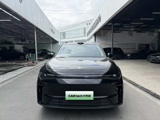 Leapmotor C16 — Фото автомобиля 2
