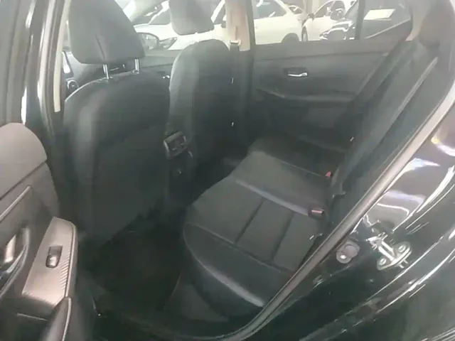 Nissan Sylphy — Фото автомобиля 16