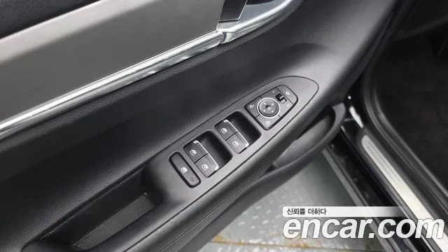 Hyundai Grandeur Новый Grandeur IG 3.0 LPi (Для проката) — Фото автомобиля 13