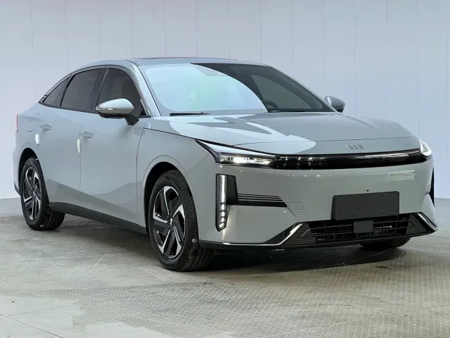 Geely Galaxy L6 — Фото автомобиля 3