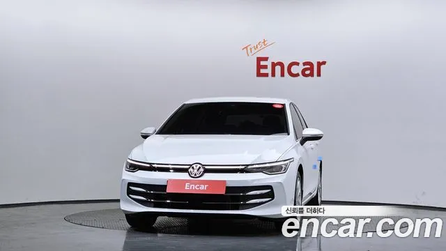 Volkswagen Golf Golf 8 поколение 2.0 TDI Premium — Фото автомобиля 3