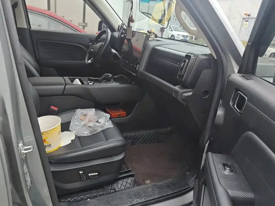 Haval Haval Meng Long NEV 2023 Hi4 102 Explorer Edition — Фото автомобиля 8