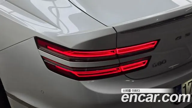 Genesis G80 RG3 — Фото автомобиля 8