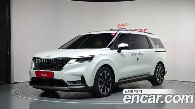 Фотография автомобиля — Kia Carnival Generation 4