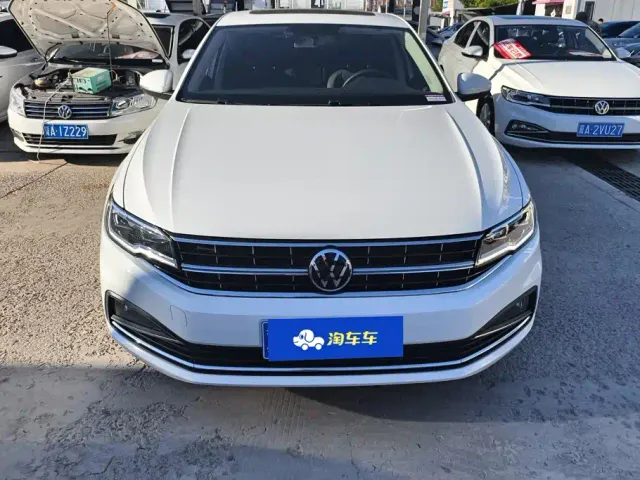 Volkswagen Bora — Фото автомобиля 2