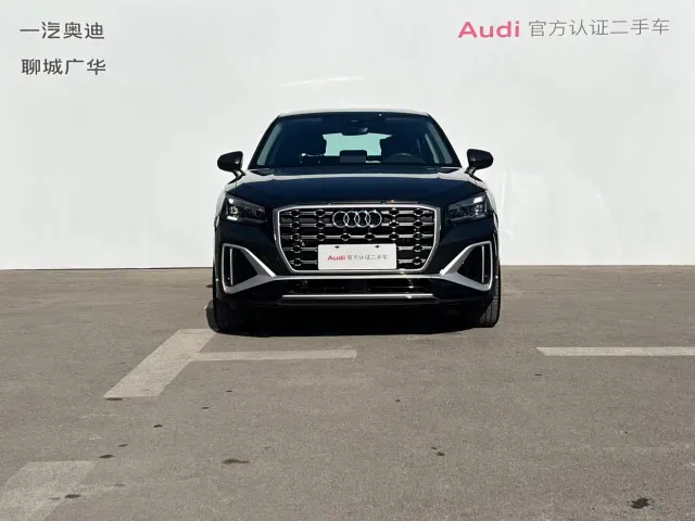 Audi Q2L — Фото автомобиля 2