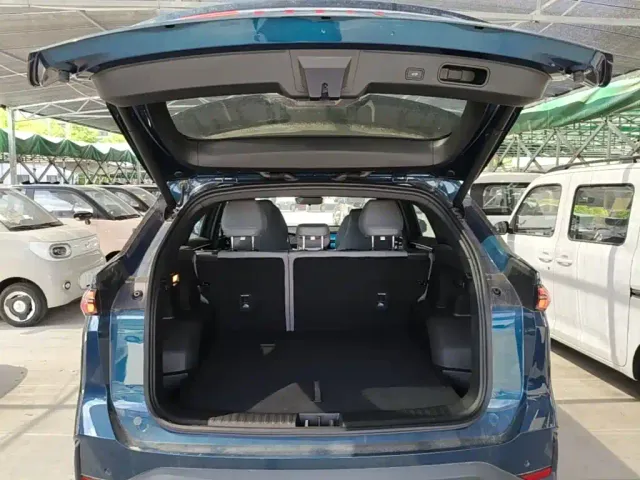 Geely Galaxy L7 — Фото автомобиля 18