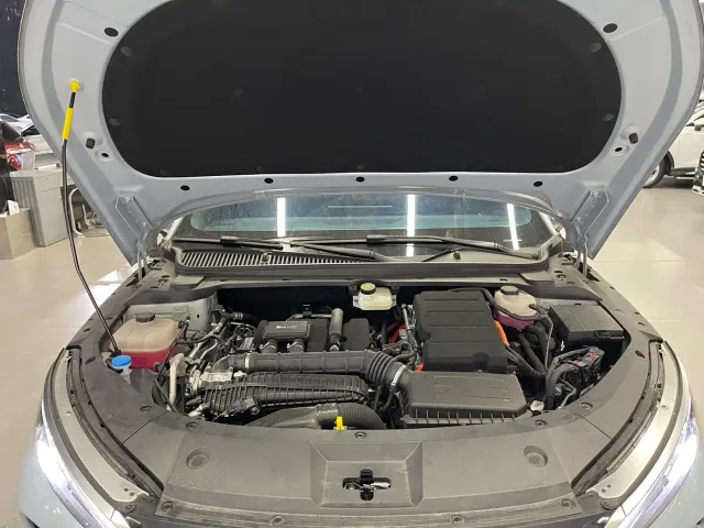 BYD Qin L — Фото автомобиля 26