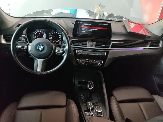 BMW X1 — Фото автомобиля 9