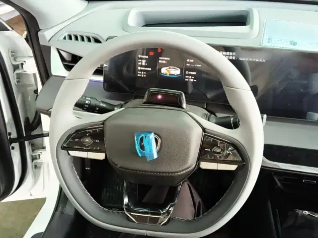 Changan Raeton Plus — Фото автомобиля 10