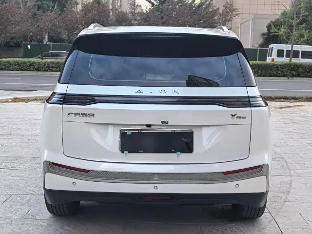 GAC Aion Y — Фото автомобиля 8
