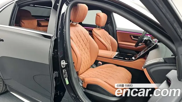 Mercedes-Benz S-Class S-класс W223 — Фото автомобиля 12