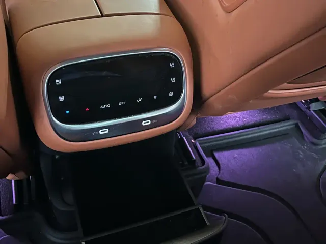GAC Trumpchi Xiangwang S9 — Фото автомобиля 12