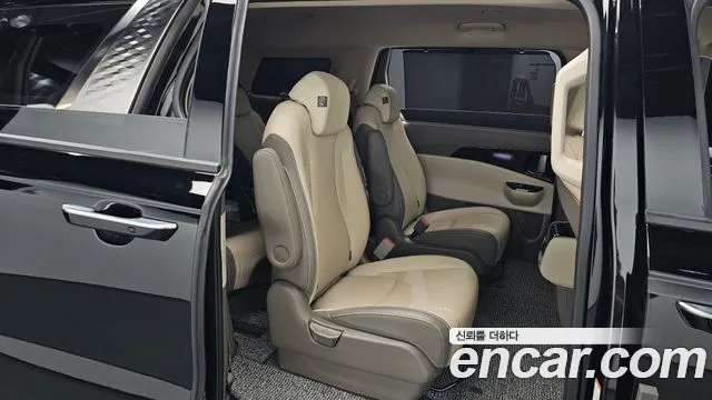 Kia Carnival 4th Gen — Фото автомобиля 17