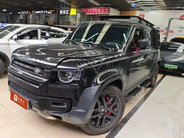 Фотография автомобиля — Land Rover Defender