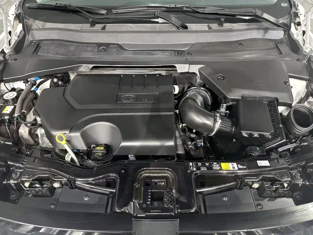 Land Rover Discovery Sport — Фото автомобиля 6