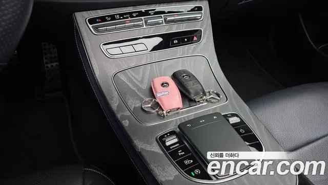 Mercedes-Benz E-Class W213 — Фото автомобиля 25