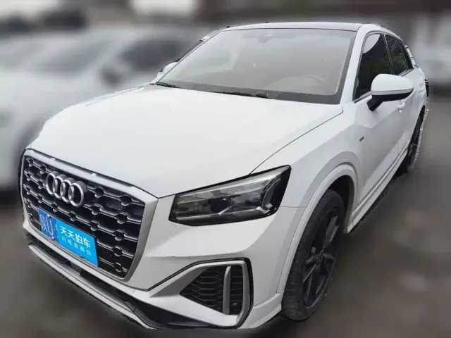 Фотография автомобиля — Audi Q2L