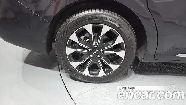 Kia Canival Carnival 4 поколение Бензин 9 мест Signature — Фото автомобиля 5