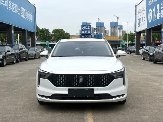 Bestune B70 — Фото автомобиля 2