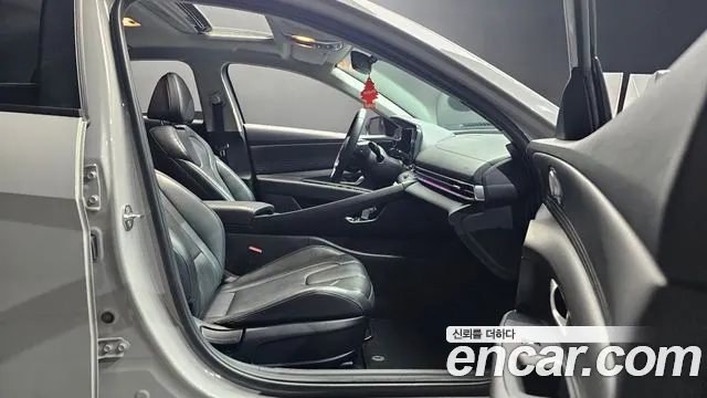 Hyundai AVANTE — Фото автомобиля 25