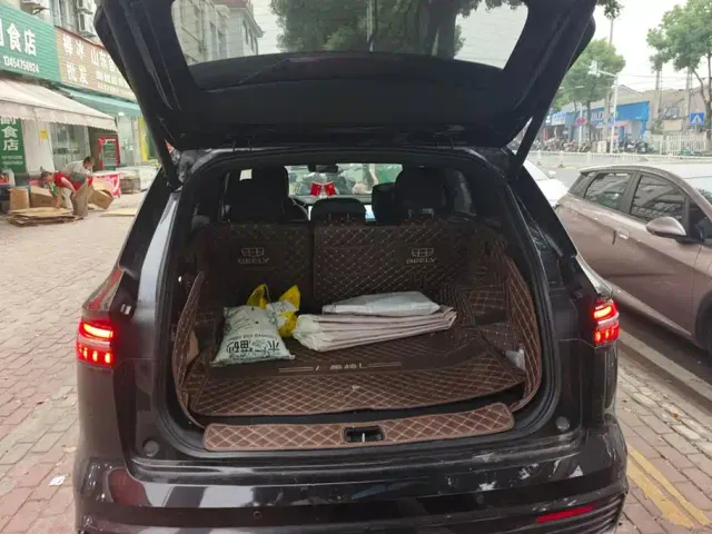 Geely Xingyue L — Фото автомобиля 4