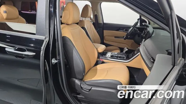Kia Canival Carnival 4 поколение Дизель 9 мест Prestige — Фото автомобиля 12