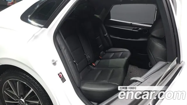 Hyundai Grandeur Новый Grandeur IG — Фото автомобиля 12