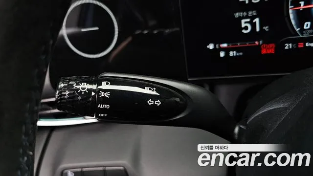 Hyundai AVANTE — Фото автомобиля 27