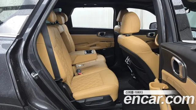 Kia Sorento Sorento 4-е поколение Бензин 2.5T 2WD — Фото автомобиля 11
