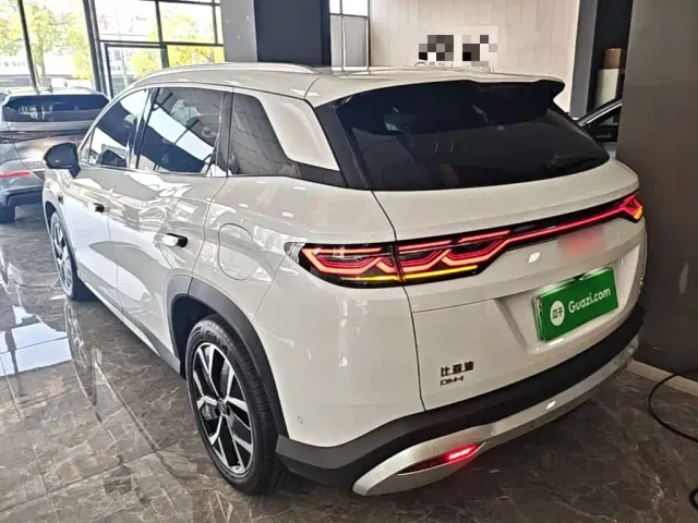 BYD Song L DM-i — Фото автомобиля 4