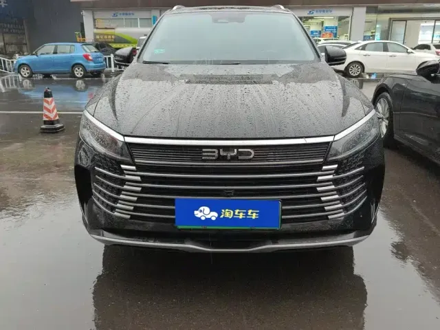 BYD Seal 05 DM-i 2025 DM-i 115KM Honor — Фото автомобиля 2