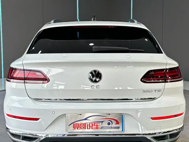 Volkswagen CC — Фото автомобиля 7
