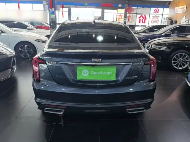 Cadillac CT5 — Фото автомобиля 5
