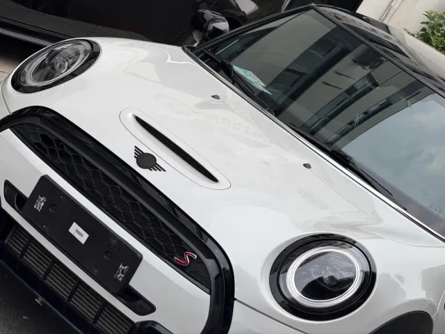 MINI Hatch — Фото автомобиля 4