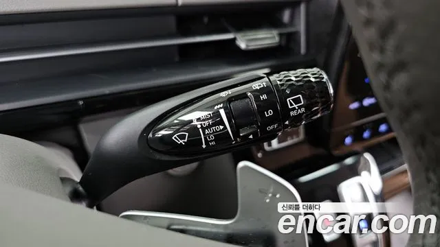 Hyundai Staria Staria 4WD Lounge 9 мест — Фото автомобиля 28
