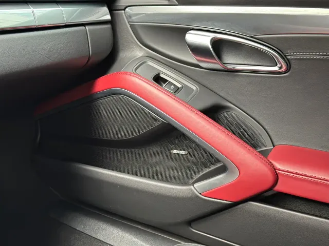 Porsche 718 — Фото автомобиля 7