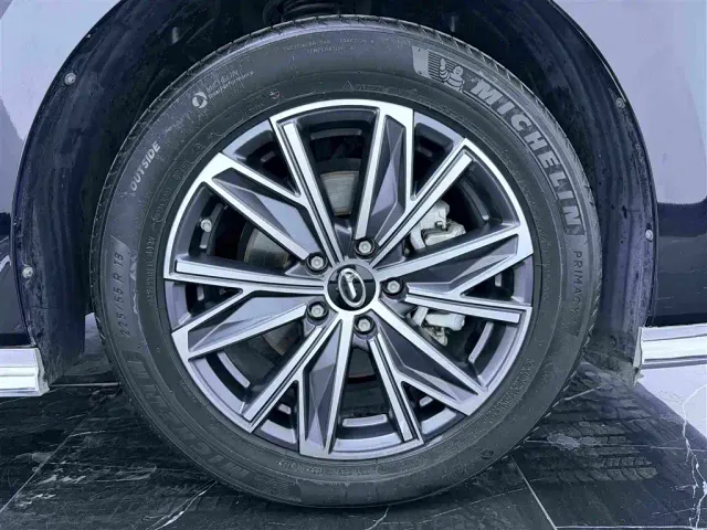 GAC Trumpchi M8 — Фото автомобиля 19
