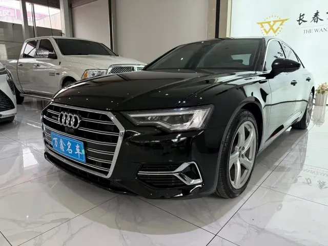 Фотография автомобиля — Audi A6L