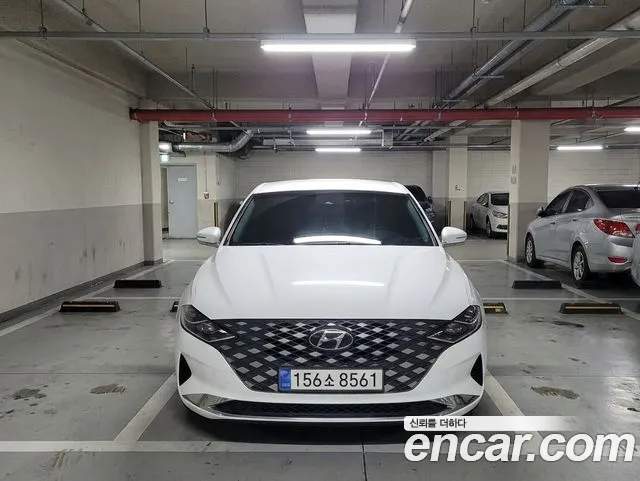 Фотография автомобиля — Hyundai Grandeur Grandeur (New)