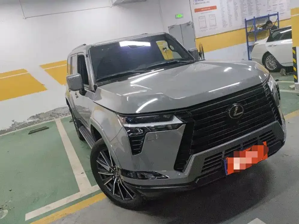 Фотография автомобиля — Lexus GX