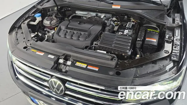 Volkswagen Tiguan — Фото автомобиля 6