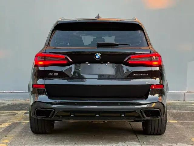 BMW X5 — Фото автомобиля 6