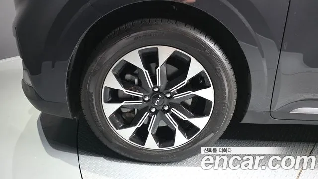Kia Canival Carnival 4 поколение Бензин 9 мест Signature — Фото автомобиля 5