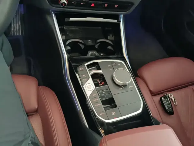 BMW 3 Series — Фото автомобиля 13