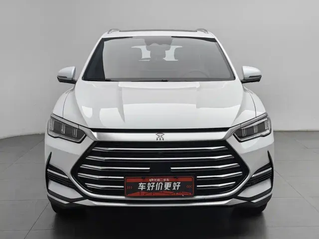 BYD Song Pro — Фото автомобиля 3