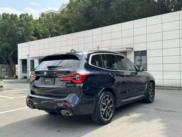 BMW X3 — Фото автомобиля 4