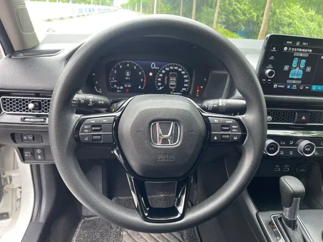 Honda Civic — Фото автомобиля 22